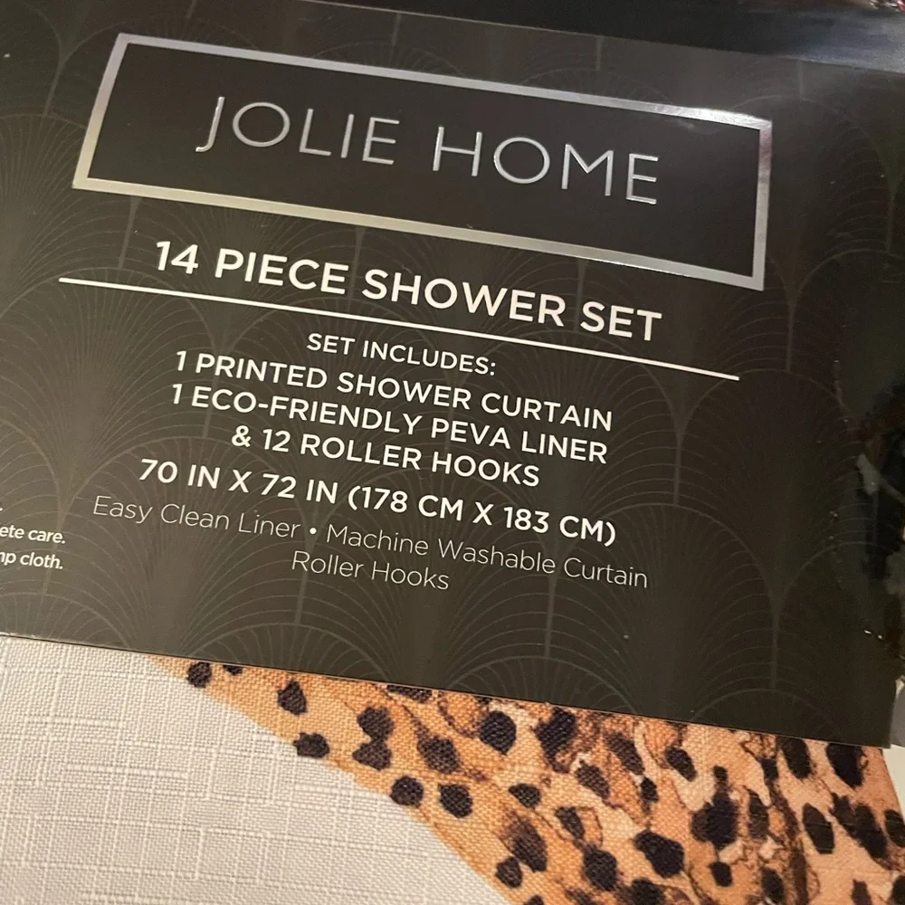 Leopard Shower Curtain set